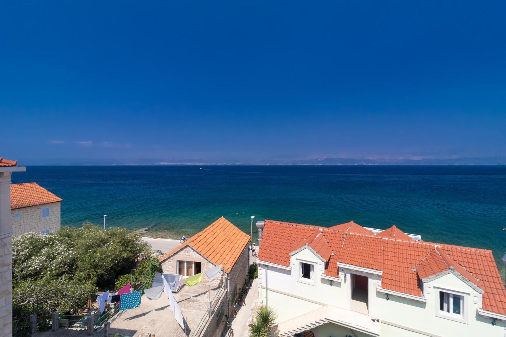 Taverna & Rooms Sutivan Exterior photo